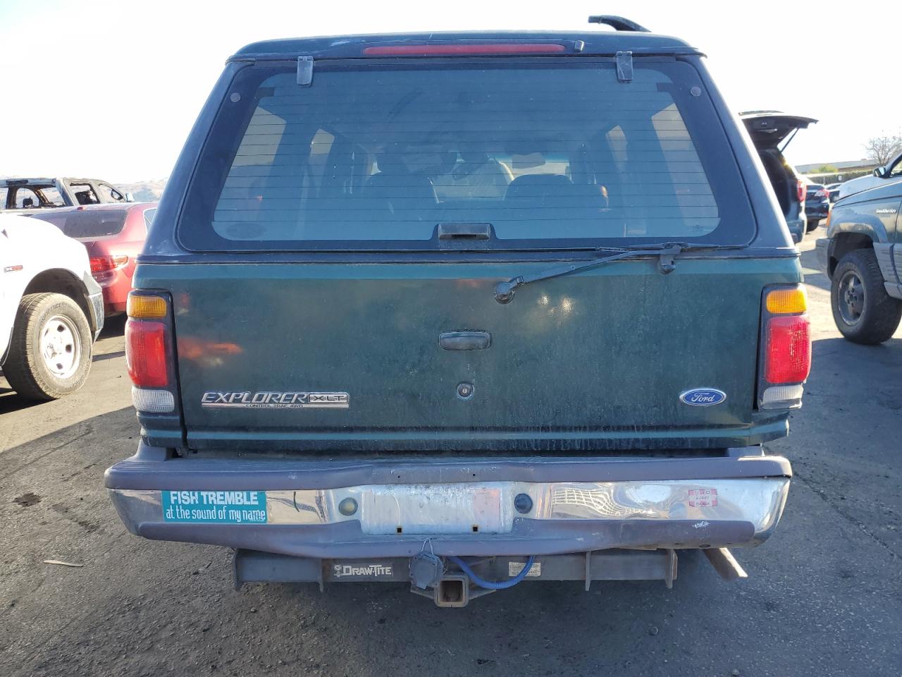 1997 Ford Explorer VIN: 1FMDU34E4VUB04211 Lot: 82253335