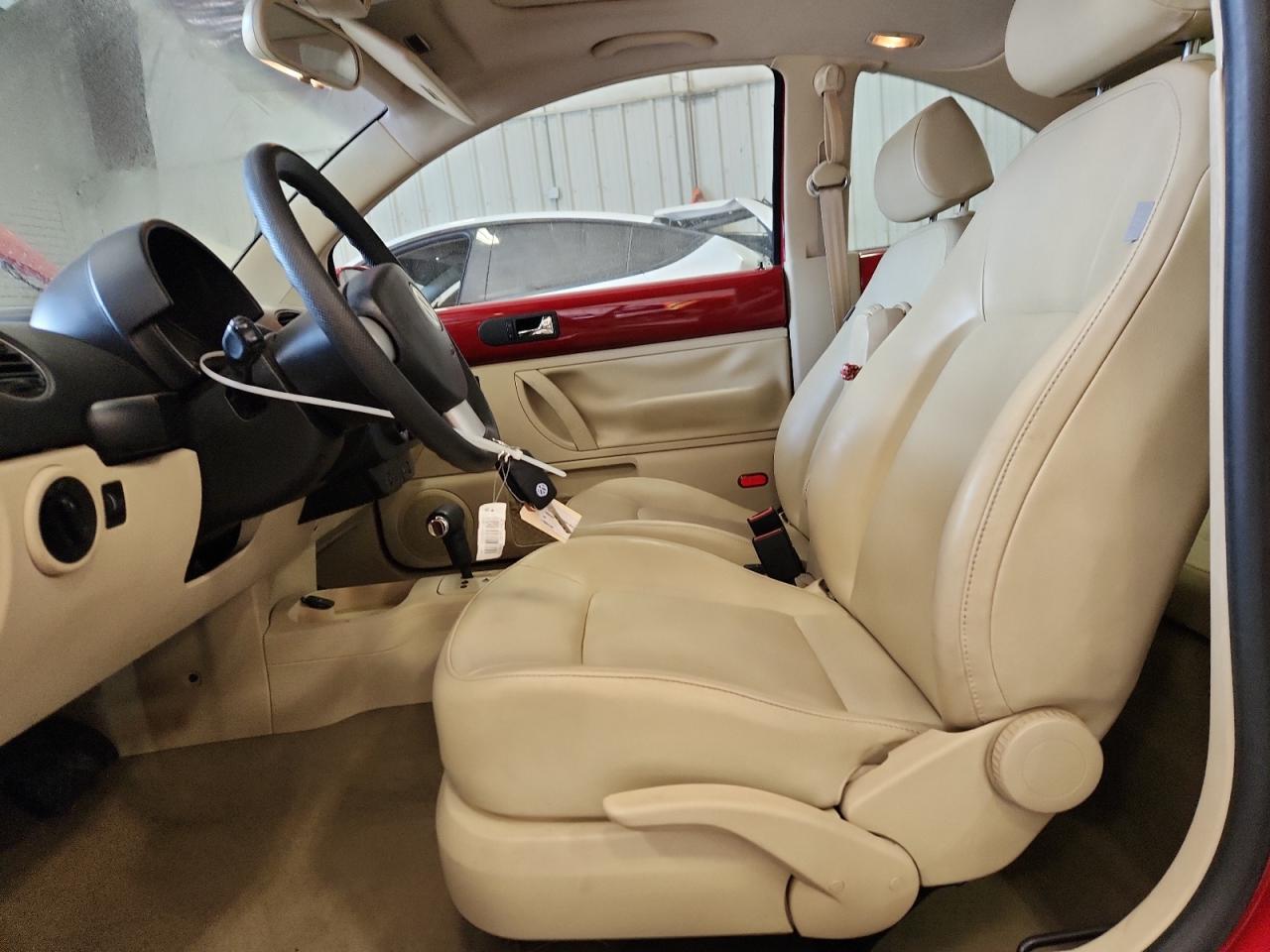 2007 Volkswagen New Beetle 2.5L Option Package 1 VIN: 3VWRW31C27M520351 Lot: 90313395