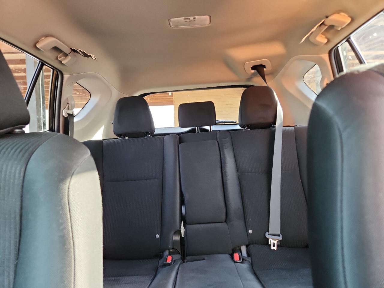 2017 Toyota Rav4 Le VIN: 2T3ZFREV5HW376747 Lot: 85312905