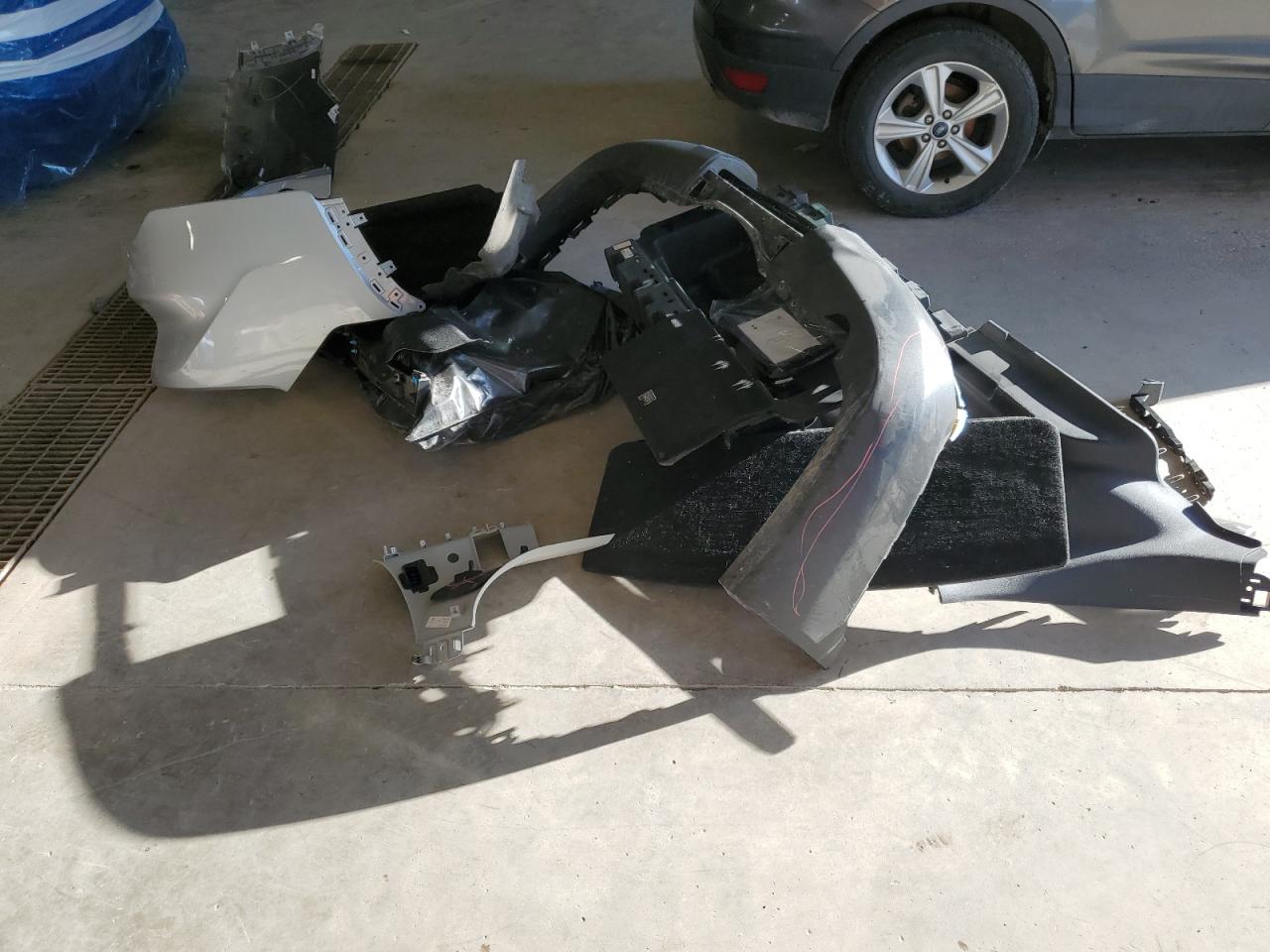 2024 Jeep Grand Cherokee L Limited VIN: 1C4RJKBG3R8922383 Lot: 85654645