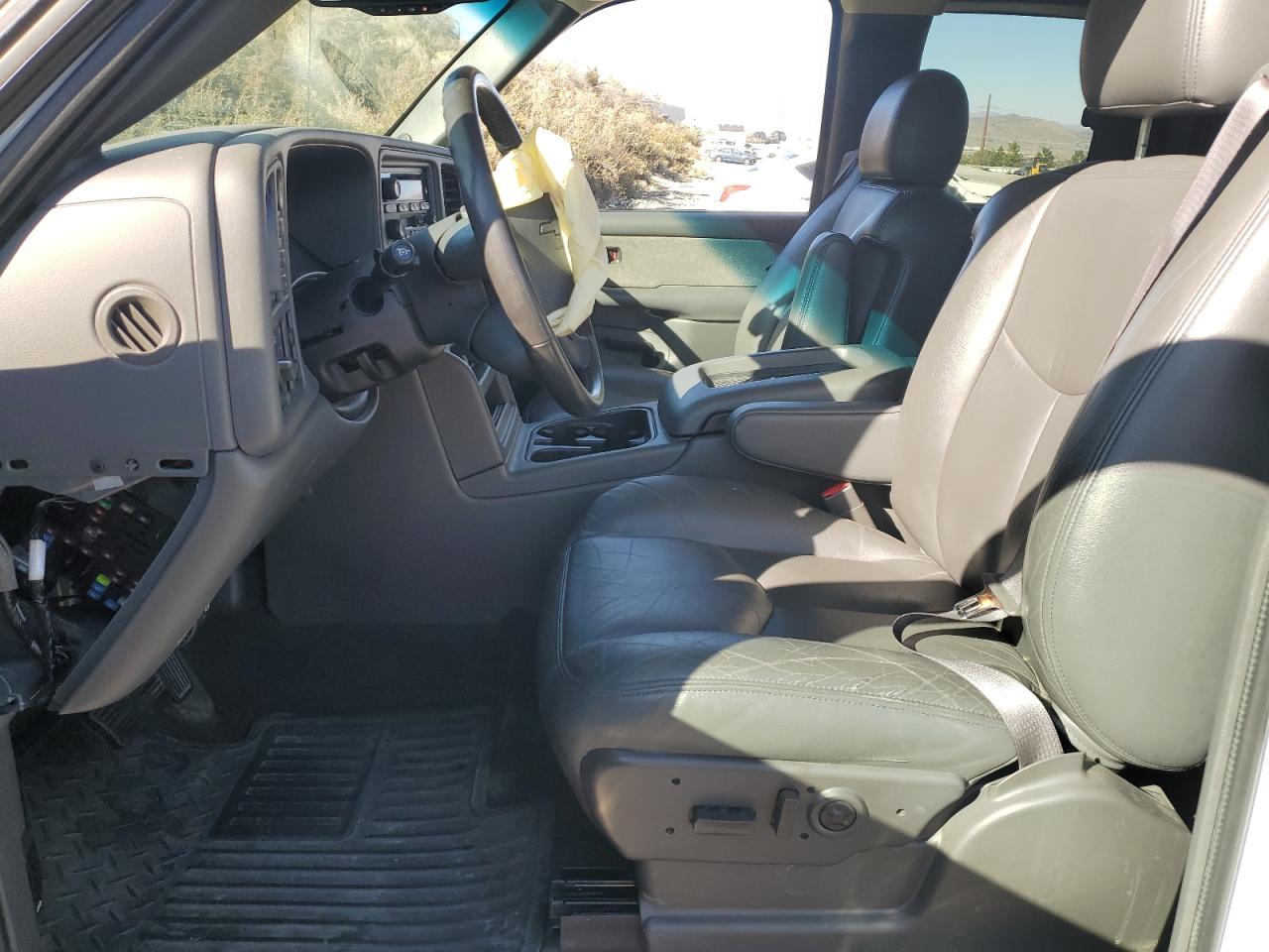 2003 Chevrolet Silverado K1500 VIN: 1GCEK19T23E165056 Lot: 82253185