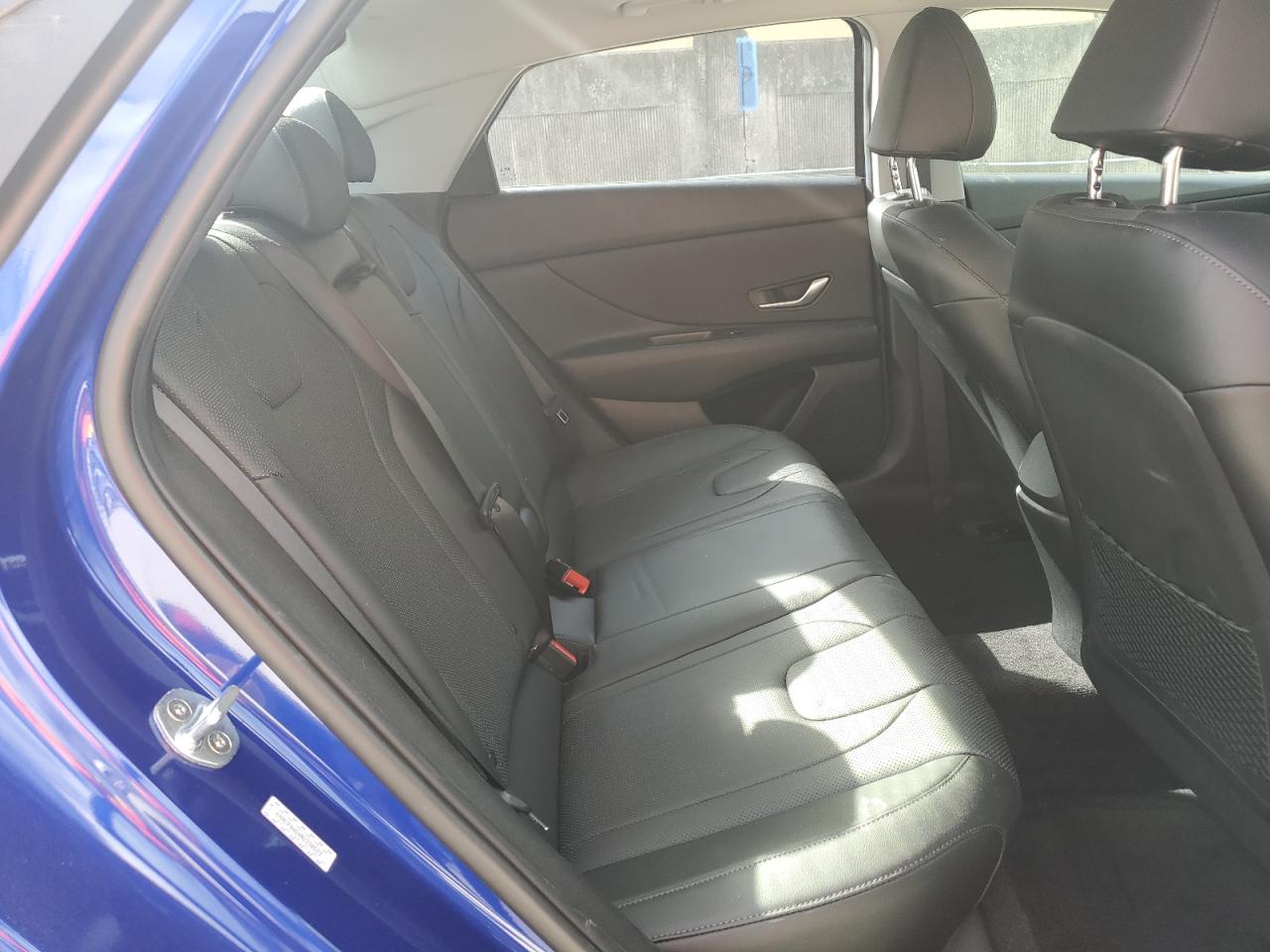 2022 Hyundai Elantra Limited VIN: KMHLP4AG4NU330523 Lot: 82665825