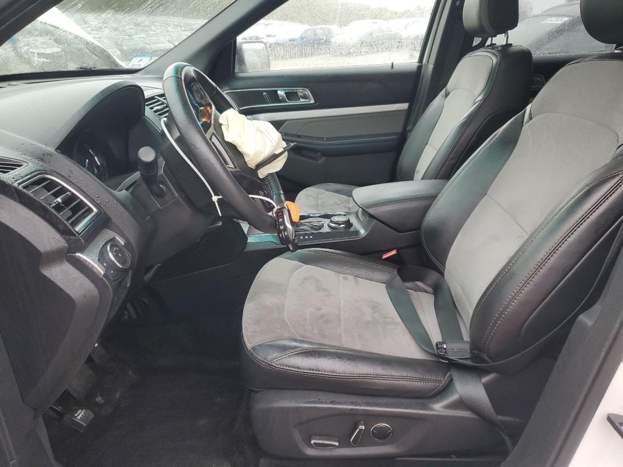 2017 Ford Explorer Xlt VIN: 1FM5K8D83HGA14052 Lot: 86064705