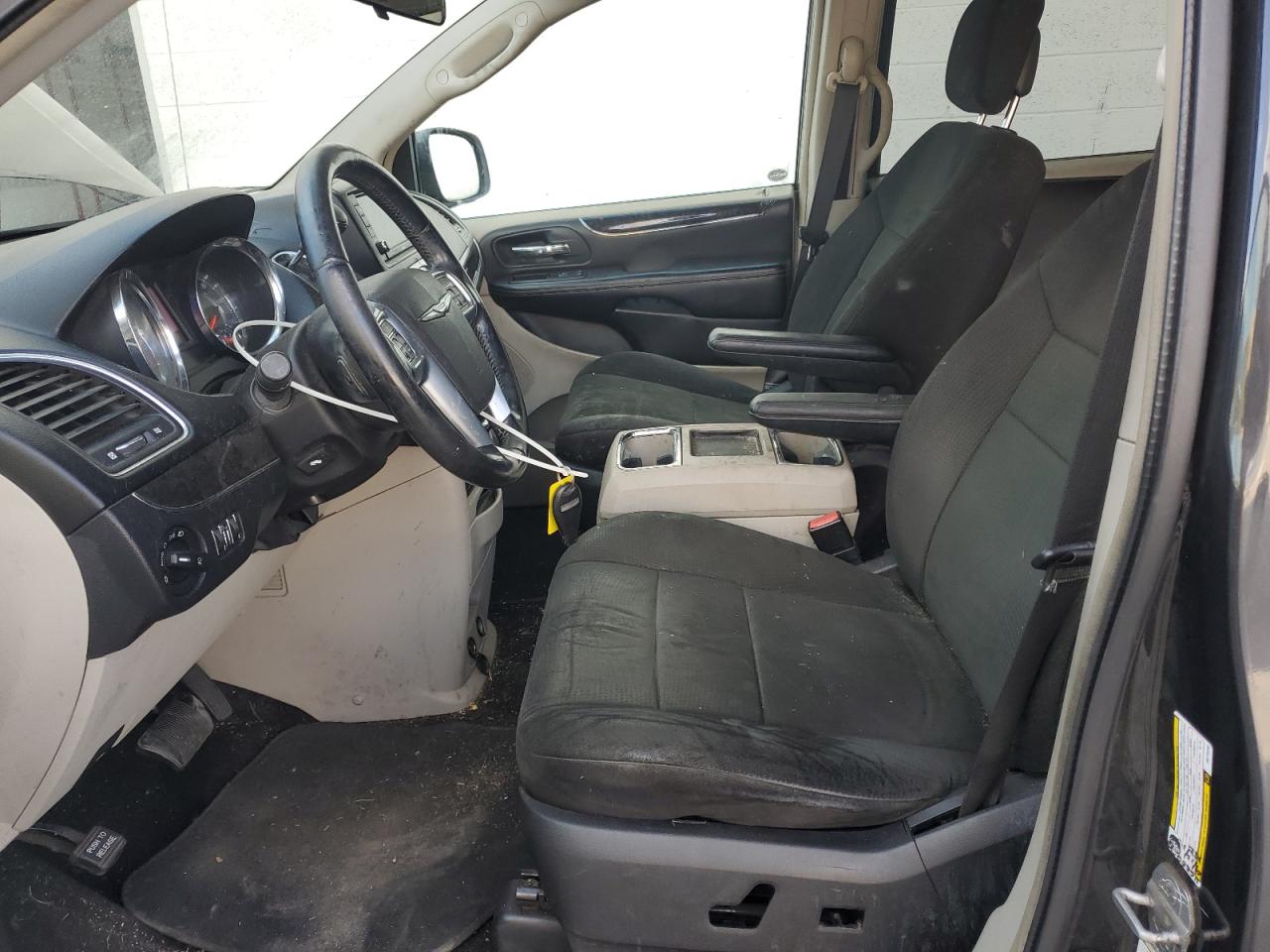 2011 Chrysler Town & Country Touring VIN: 2A4RR5DG4BR775230 Lot: 85944935