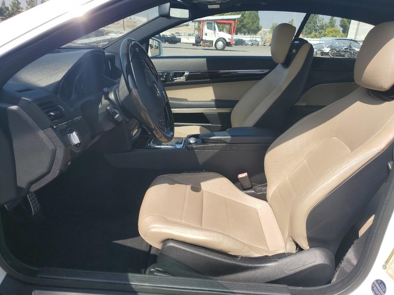 2010 Mercedes-Benz E 550 VIN: WDDKJ7CB8AF046935 Lot: 84298985