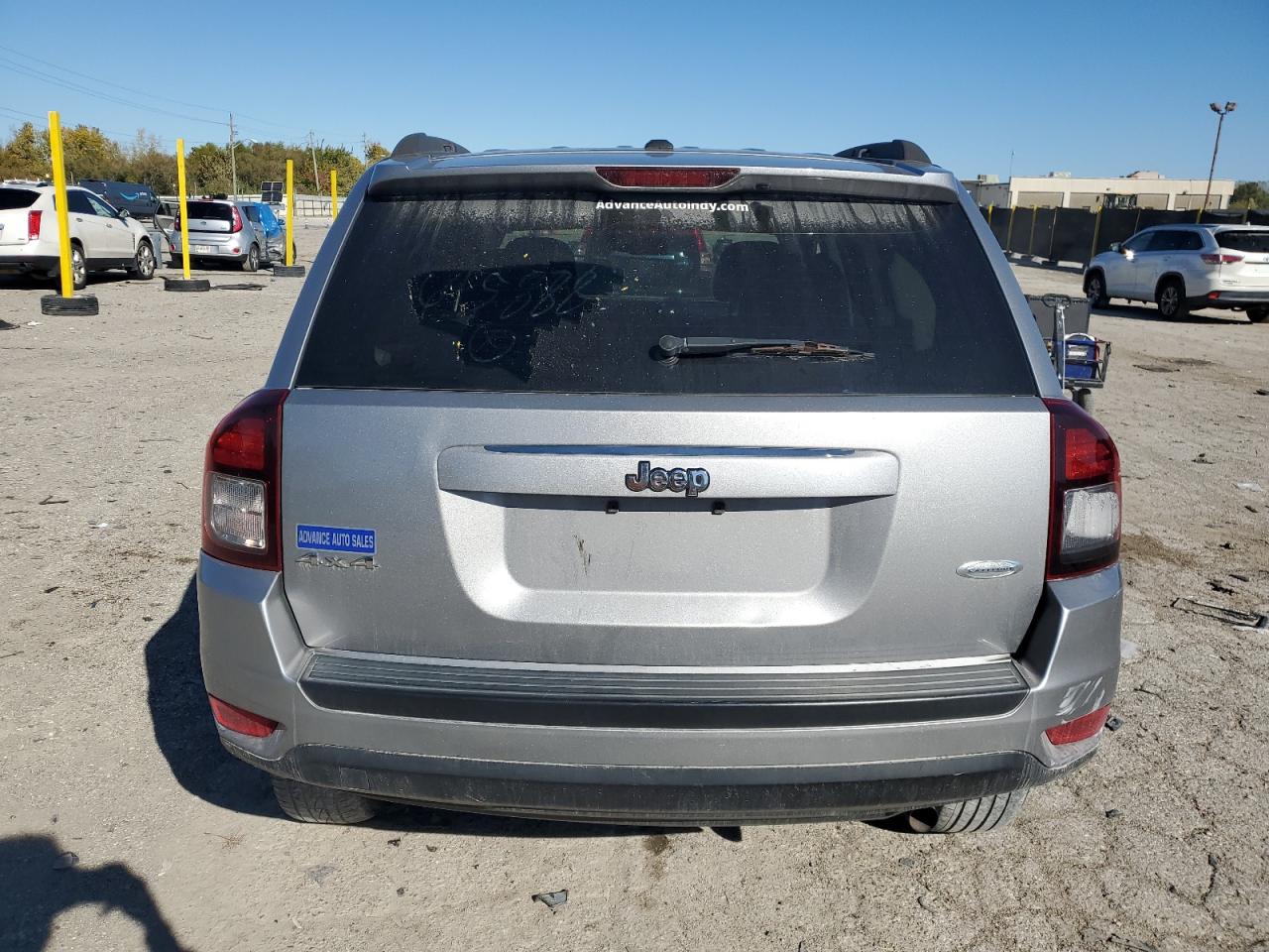 2016 Jeep Compass Latitude VIN: 1C4NJDEB8GD645888 Lot: 82582415