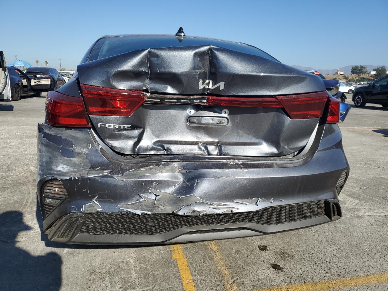 2023 Kia Forte Lx VIN: 3KPF24AD7PE597386 Lot: 86163325