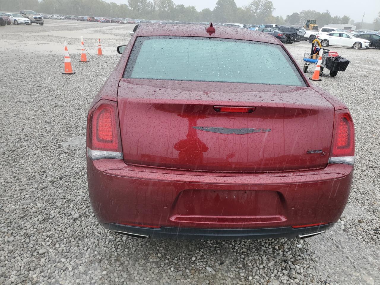 2023 Chrysler 300 S VIN: 2C3CCABG2PH637020 Lot: 85648155