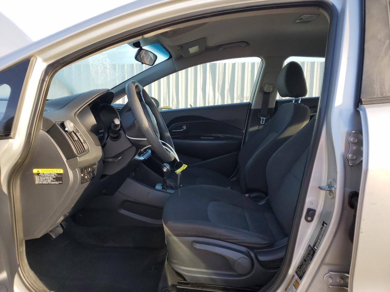 2016 Kia Rio Lx VIN: KNADM4A32G6586310 Lot: 84302915