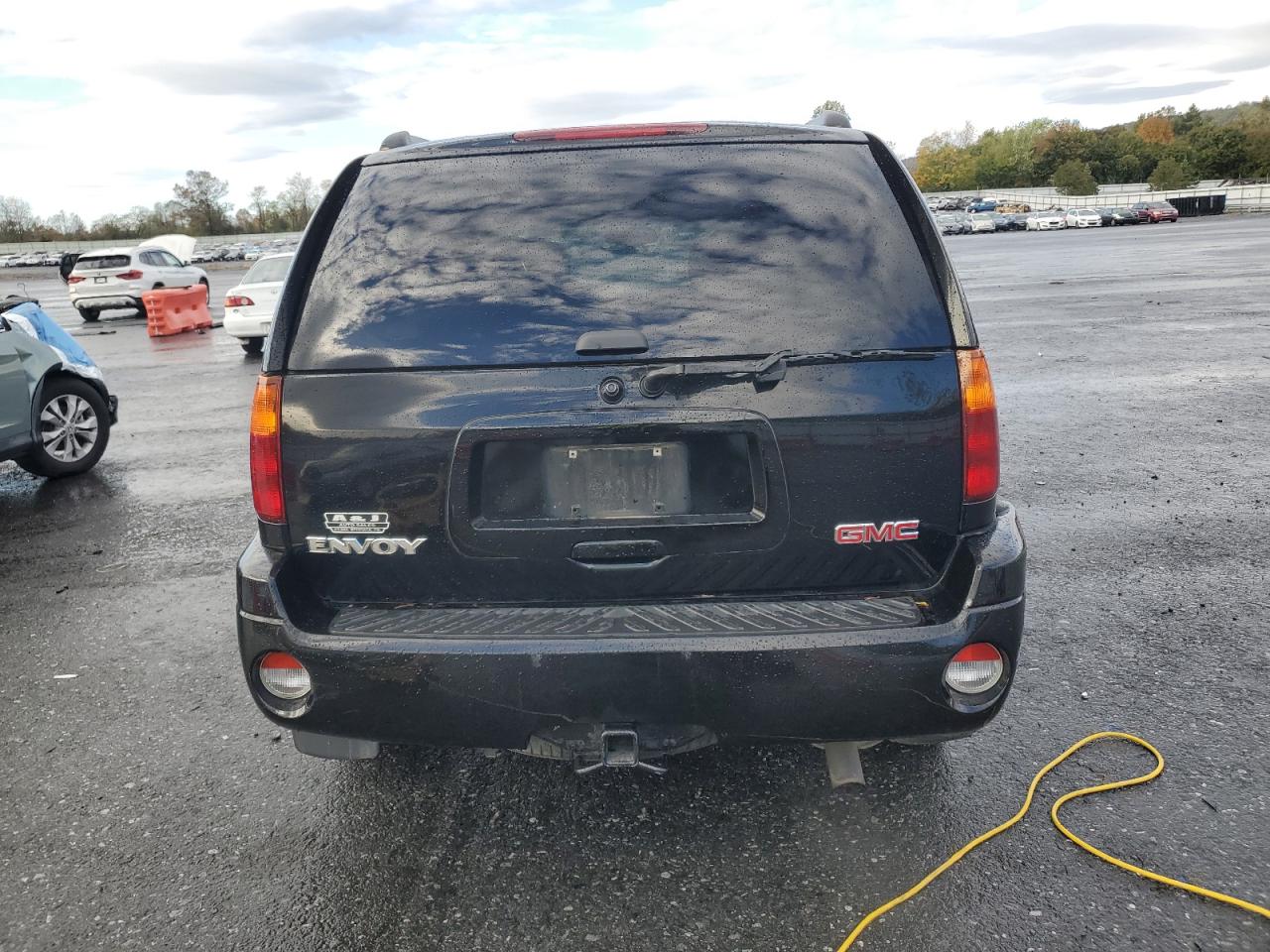 2005 GMC Envoy VIN: 1GKDT13S852280021 Lot: 87445475