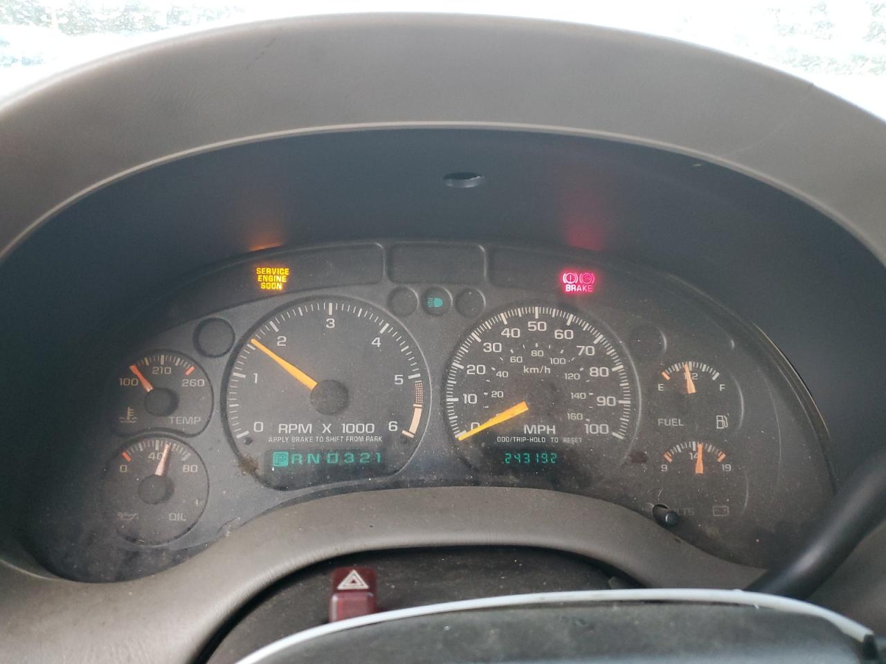 2000 Chevrolet Blazer VIN: 1GNCS13W5Y2146771 Lot: 89513545