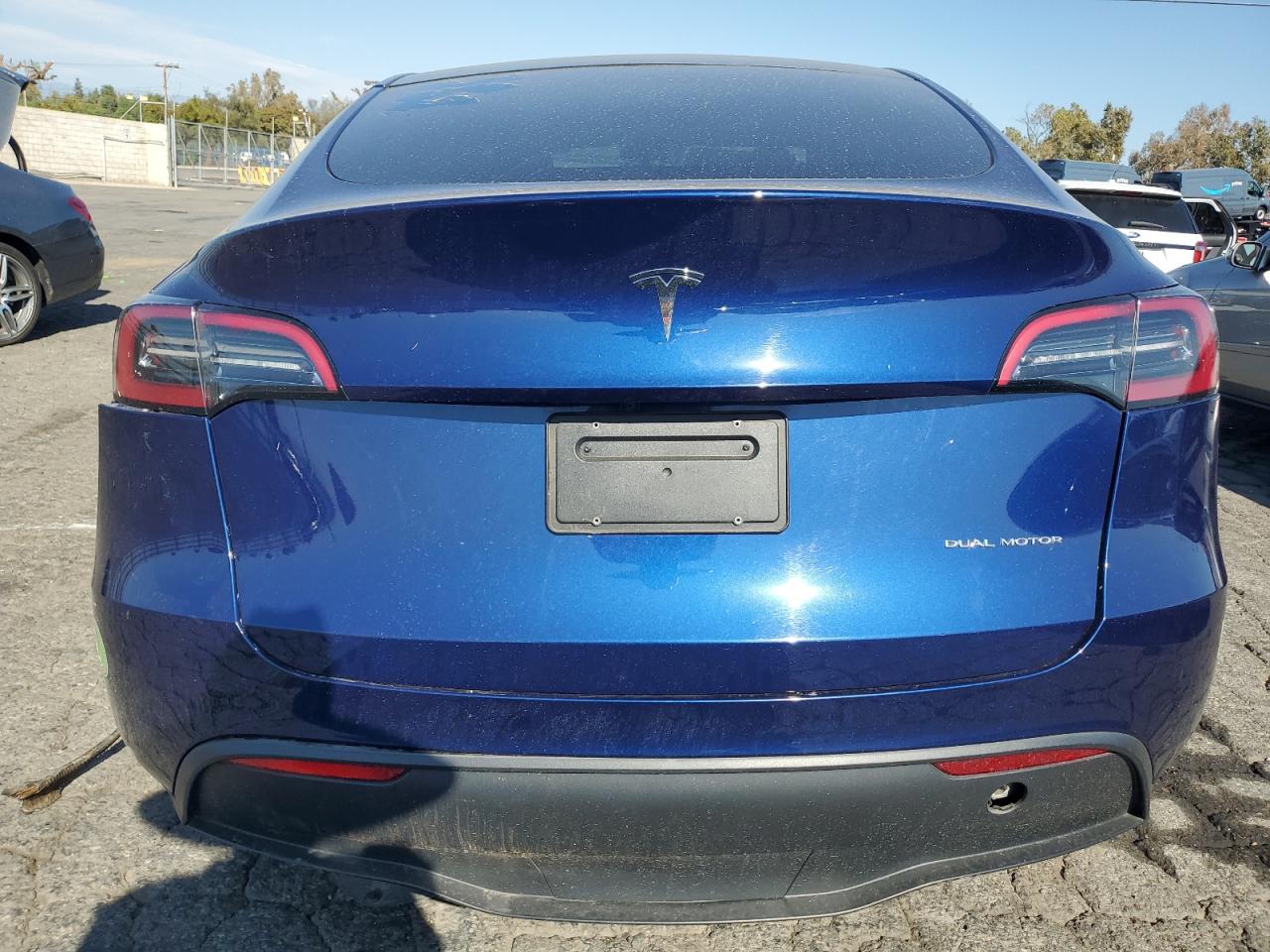 2023 Tesla Model Y VIN: 7SAYGDEE6PA058975 Lot: 85126905