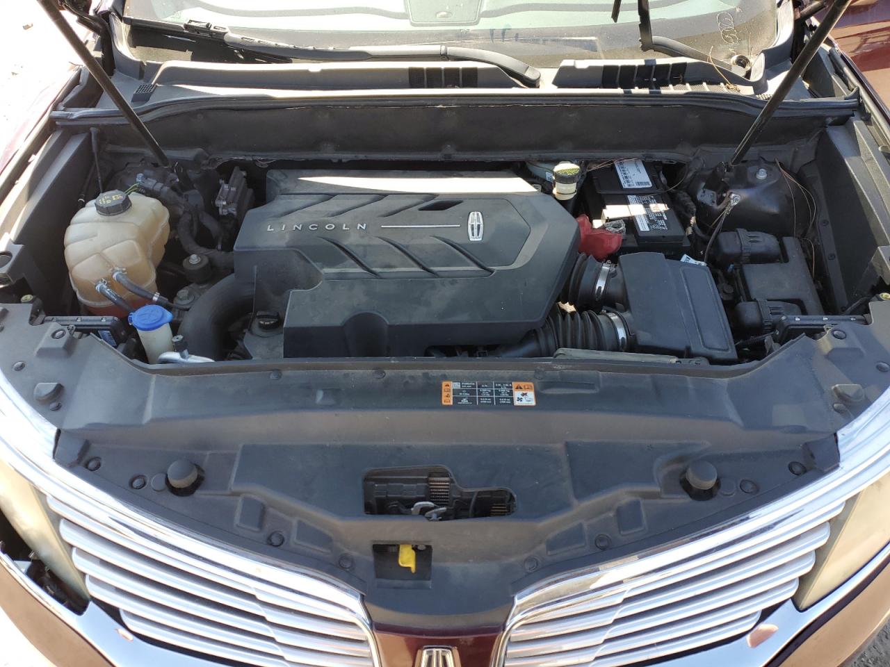 2017 Lincoln Mkx Reserve VIN: 2LMPJ8LP5HBL15552 Lot: 84994915