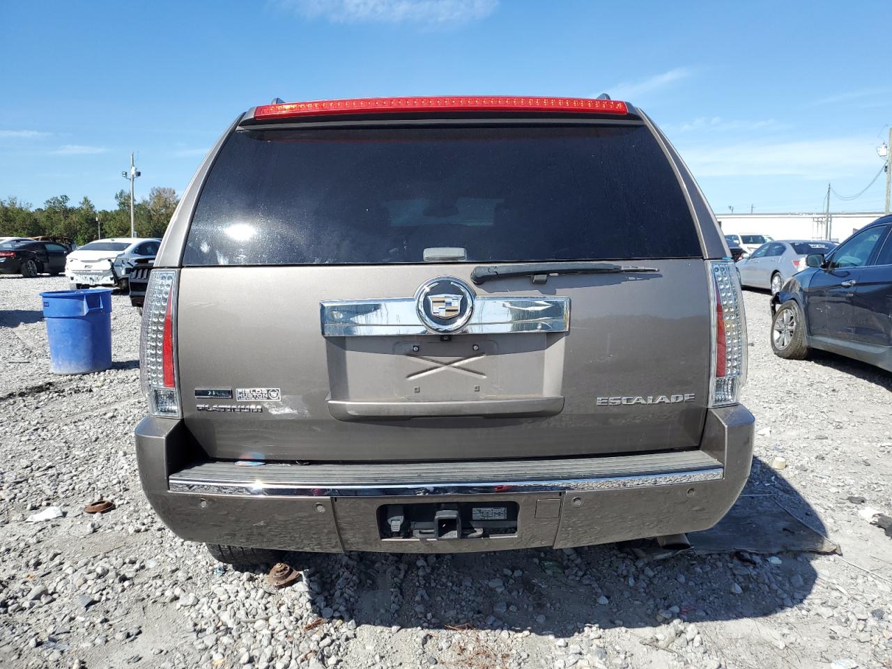 2012 Cadillac Escalade Platinum VIN: 1GYS4DEF6CR145765 Lot: 82719525