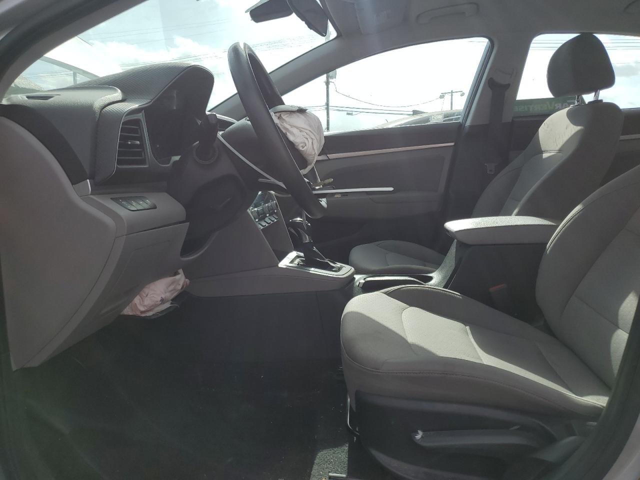 2020 Hyundai Elantra Sel VIN: 5NPD84LF6LH555933 Lot: 82471505