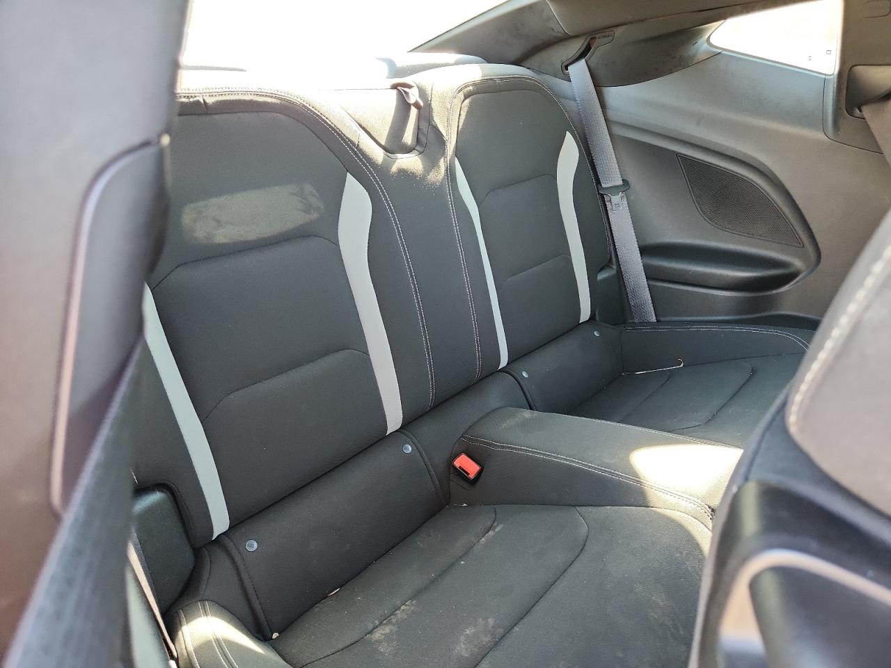 2021 Chevrolet Camaro Ls VIN: 1G1FA1RX2M0126968 Lot: 82391175