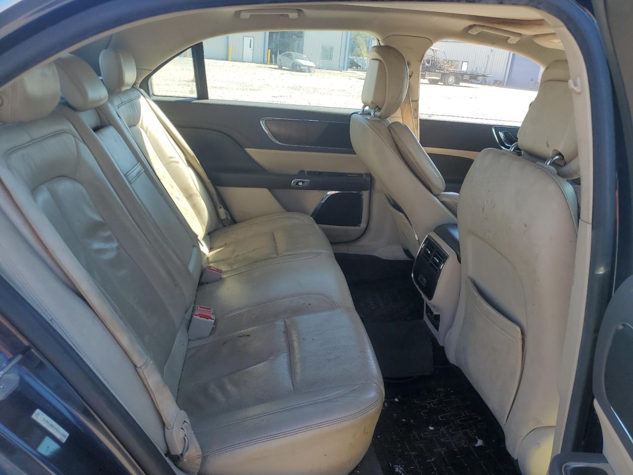 2017 Lincoln Continental Select VIN: 1LN6L9SK0H5611063 Lot: 85858335