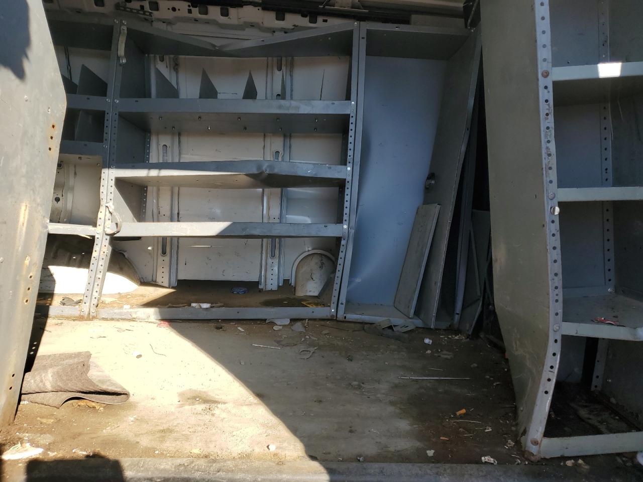 2015 Chevrolet Express 2500 Utility / Service Van VIN: 1GCWGFCF8F1259878 Lot: 85491245