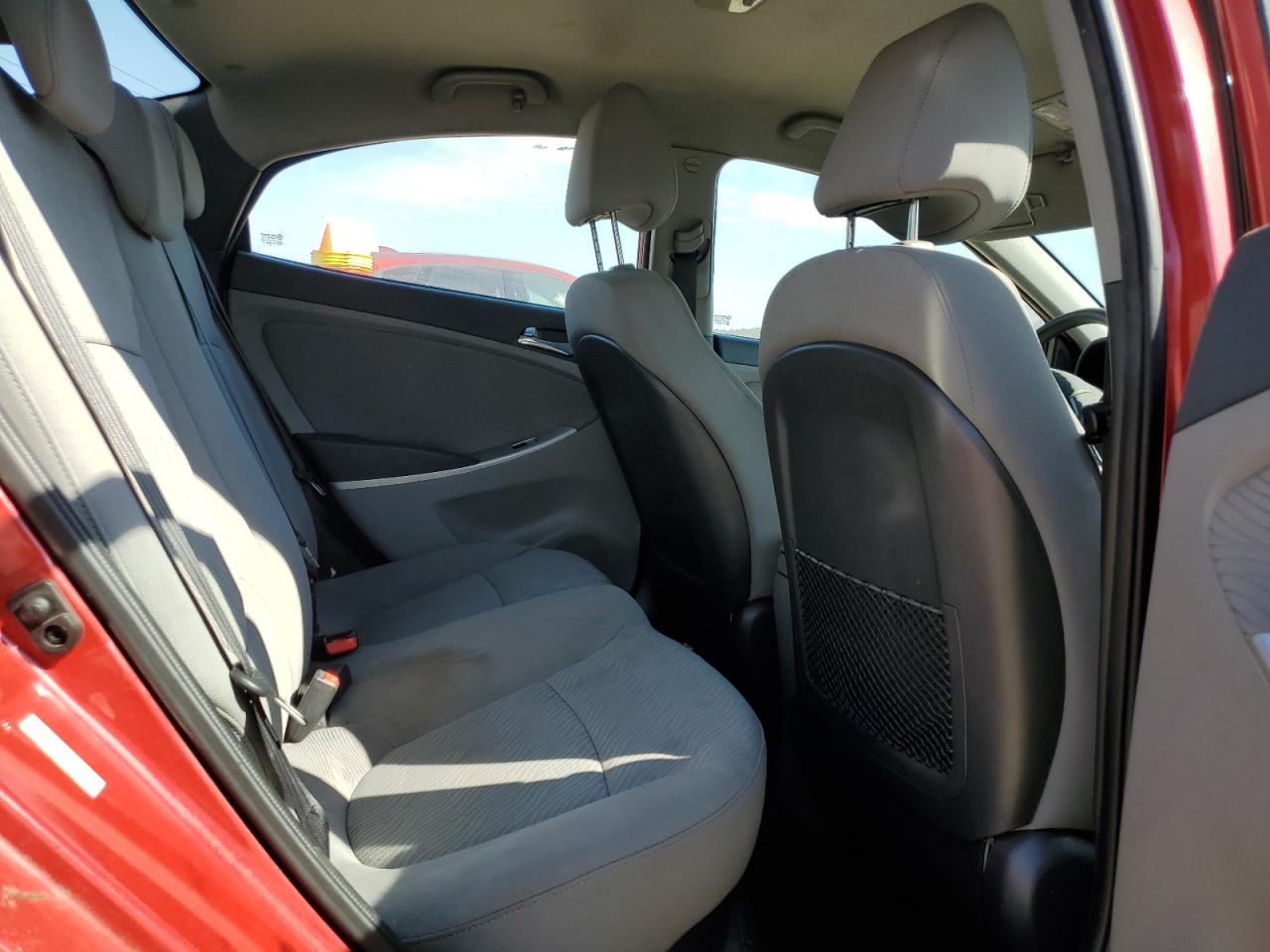 2014 Hyundai Accent Gls VIN: KMHCU4AE7EU702377 Lot: 82253565