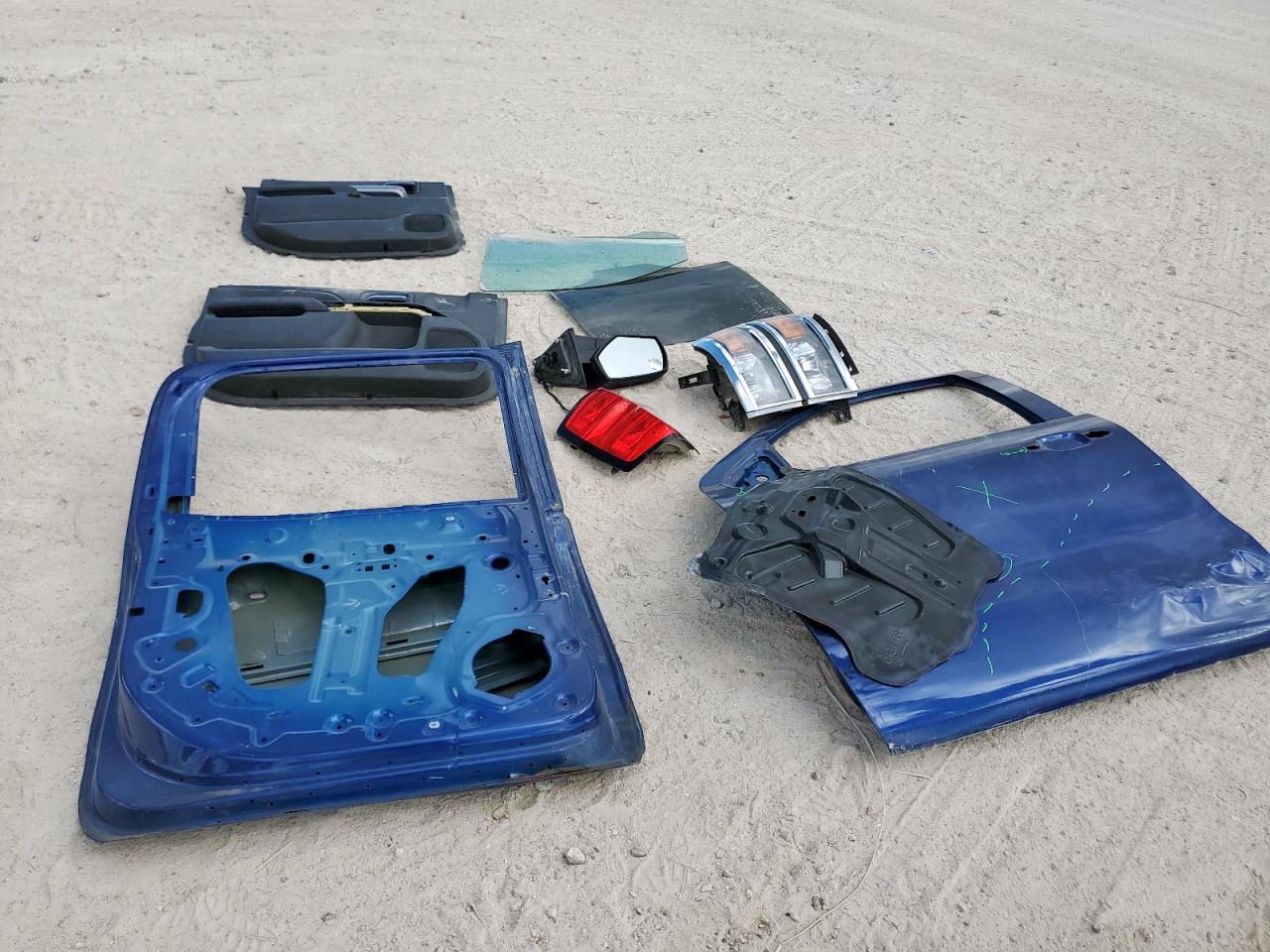 2014 Chevrolet Silverado K1500 Lt VIN: 3GCUKREC1EG447751 Lot: 85523495