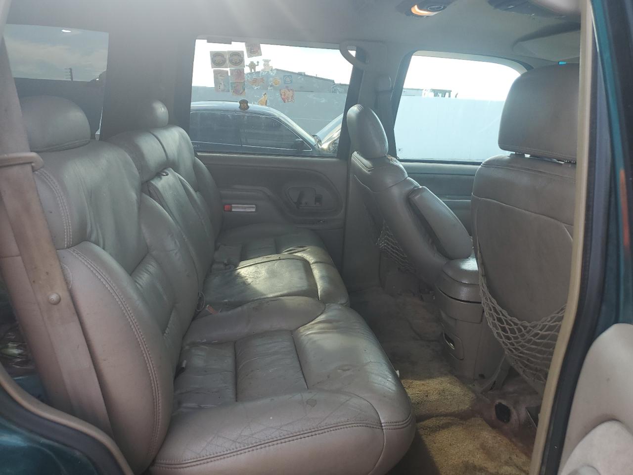 1998 GMC Yukon VIN: 1GKEK13R7WJ719866 Lot: 86484335