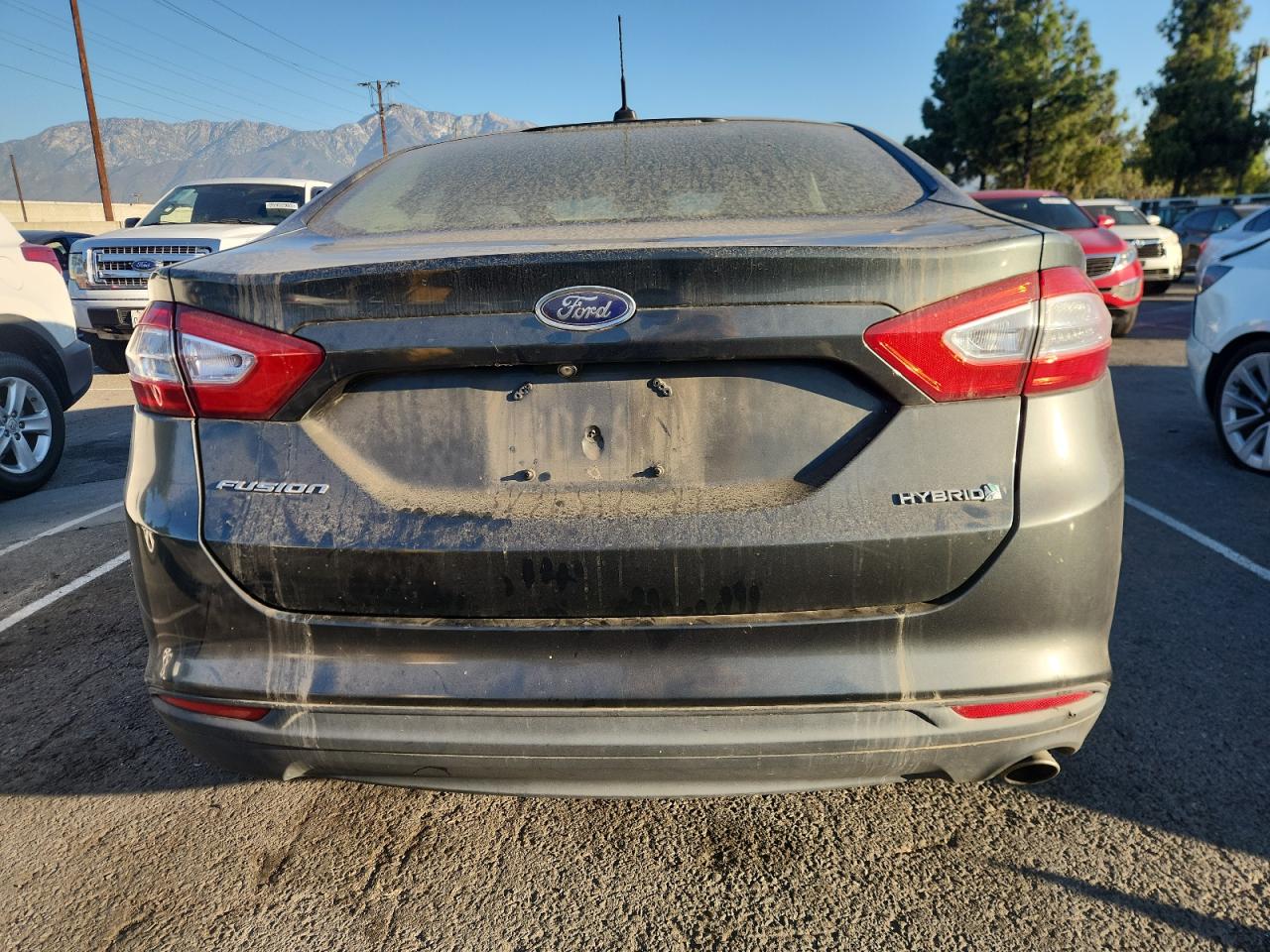 2015 Ford Fusion S Hybrid VIN: 3FA6P0UU8FR132618 Lot: 85319475