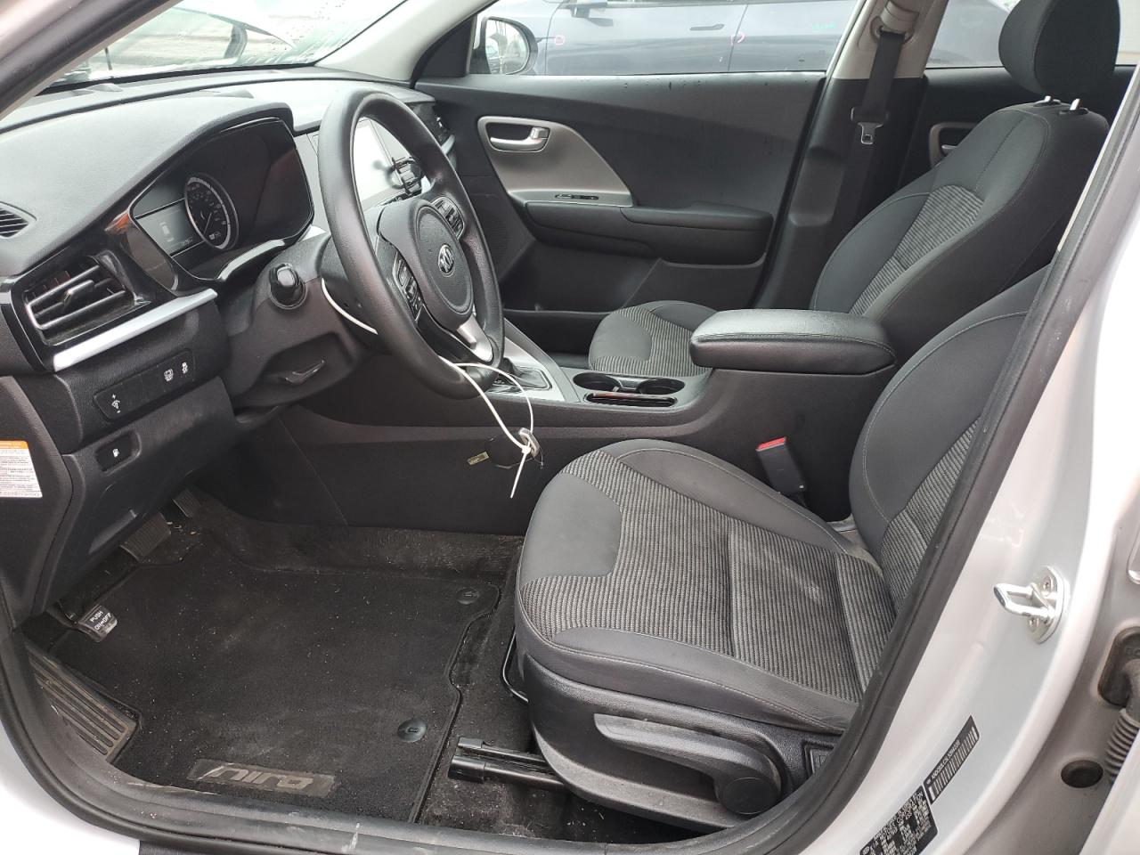 2020 Kia Niro Lx VIN: KNDCB3LC5L5394228 Lot: 85696645