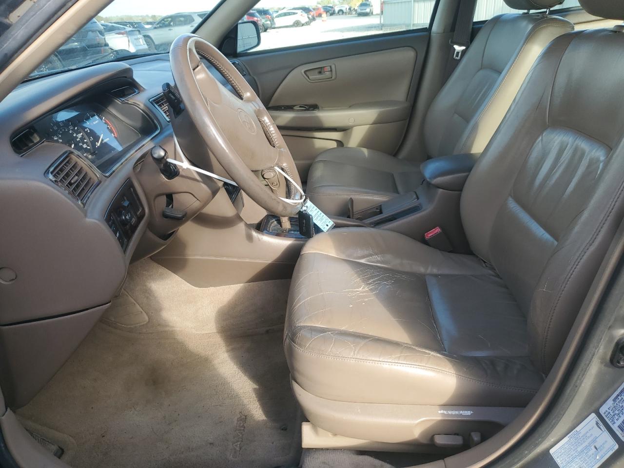 1998 Toyota Camry Ce VIN: 4T1BF28K7WU049007 Lot: 82376225