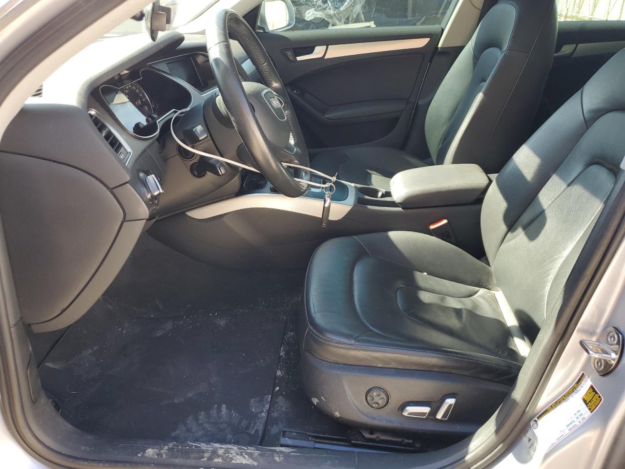 2015 Audi A4 Premium VIN: WAUBFAFL1FN017719 Lot: 84932345