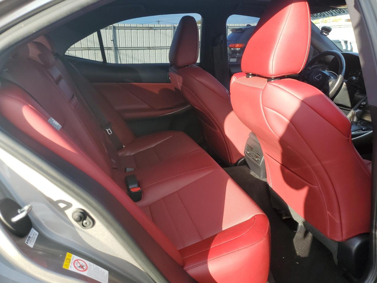 2018 Lexus Is 300 VIN: JTHC81D27J5026024 Lot: 86707835