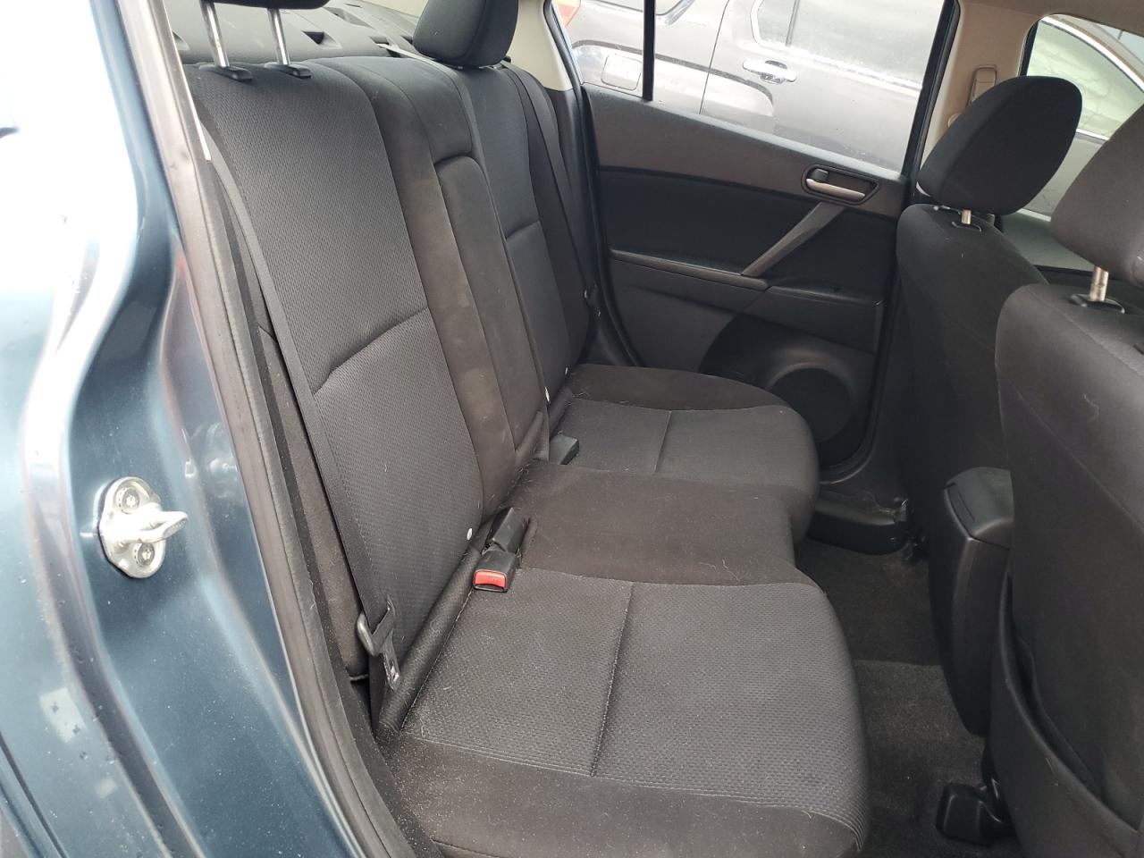 2011 Mazda 3 I VIN: JM1BL1VF3B1475352 Lot: 84654665