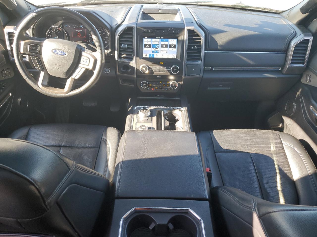 2019 Ford Expedition Xlt VIN: 1FMJU1JT2KEA14619 Lot: 86871575