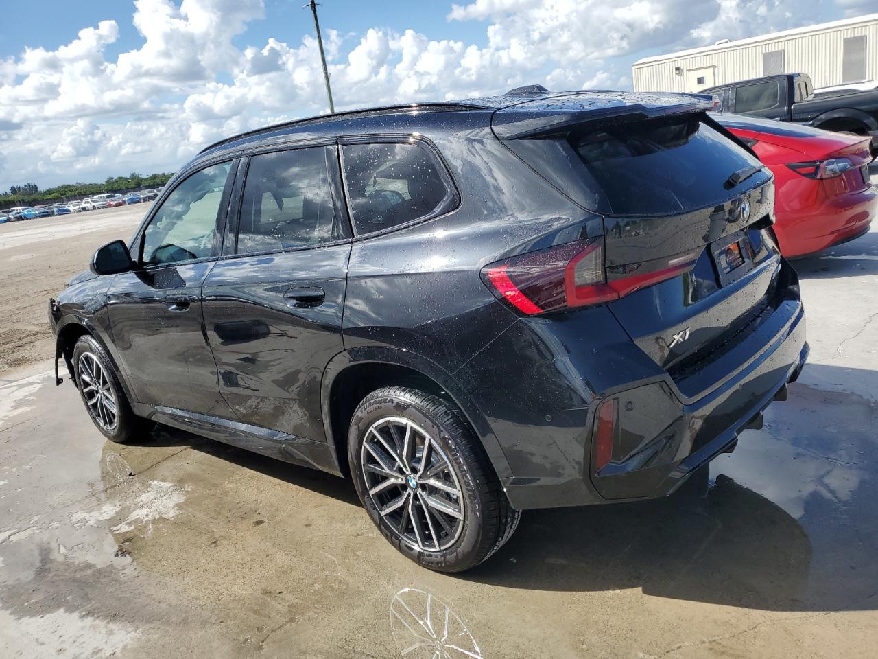 car-image car-image