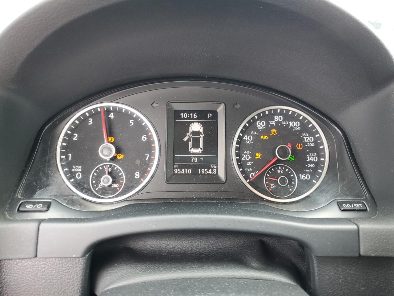 2017 Volkswagen Tiguan S VIN: WVGAV7AX9HK048831 Lot: 85521225