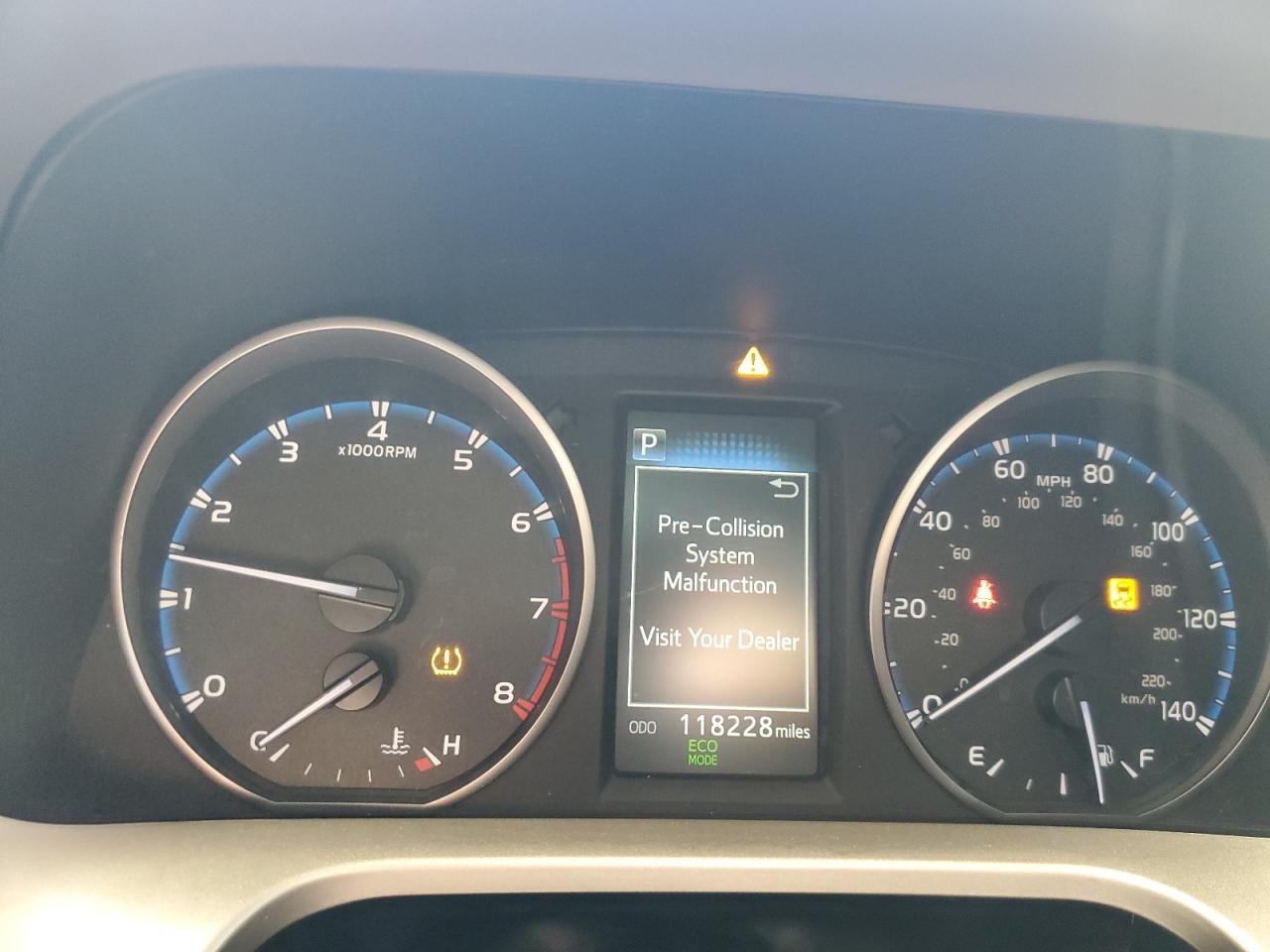 2017 Toyota Rav4 Le VIN: JTMBFREV6HJ162785 Lot: 84952475