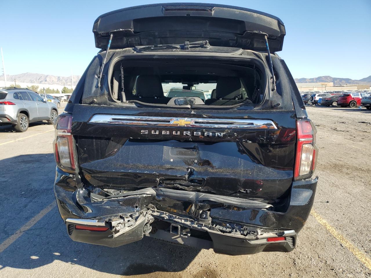 2022 Chevrolet Suburban C1500 Lt VIN: 1GNSCCKD9NR147834 Lot: 84473785