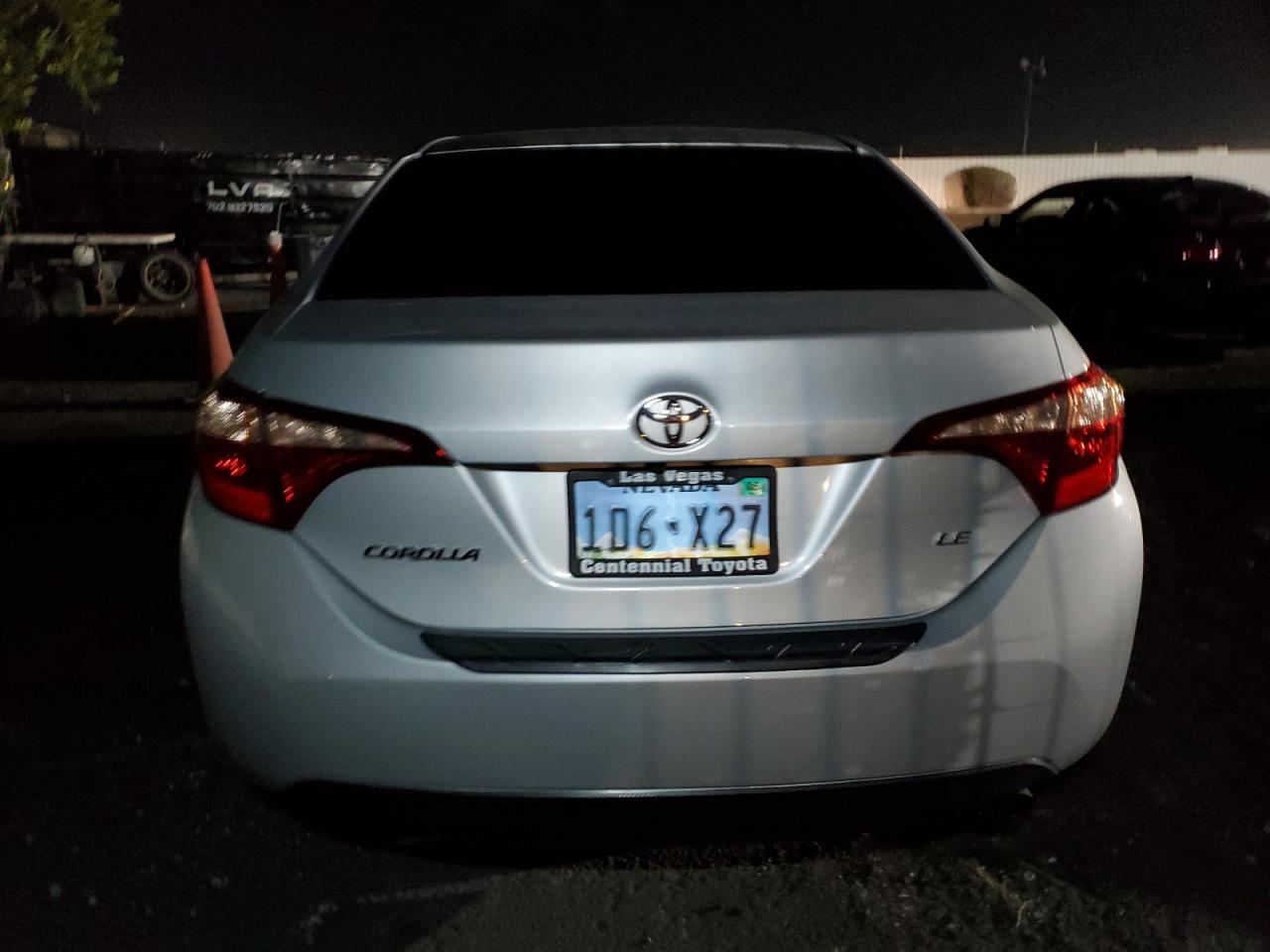 2018 Toyota Corolla L VIN: 2T1BURHEXJC046329 Lot: 85592505