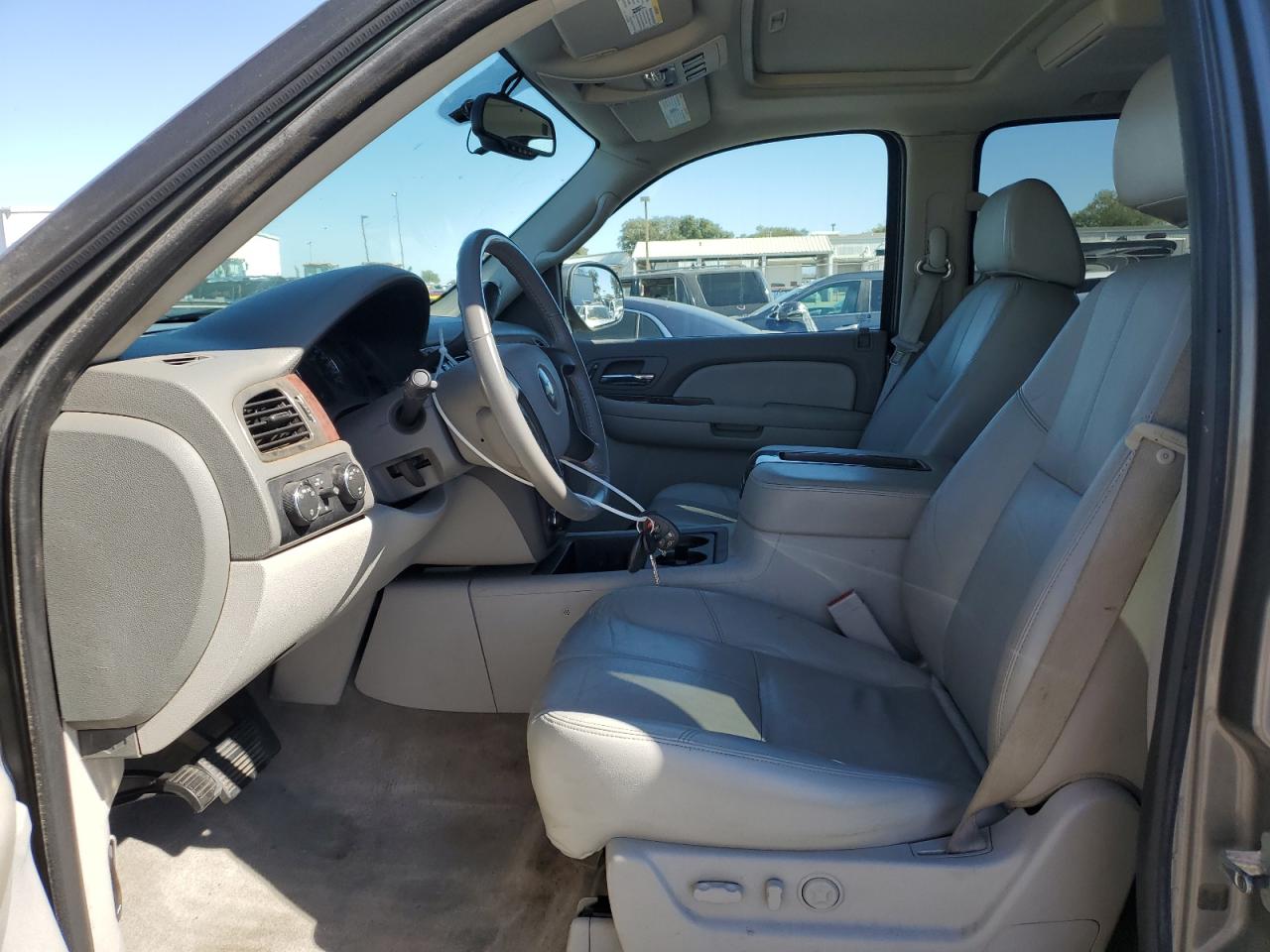 2007 Chevrolet Suburban K1500 VIN: 1GNFK16387J245023 Lot: 82278815