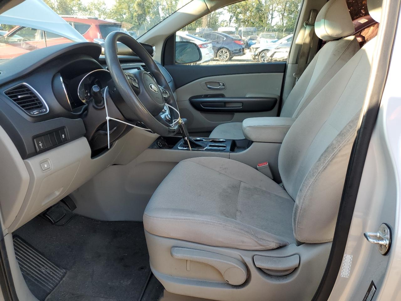 2020 Kia Sedona L VIN: KNDMA5C13L6596111 Lot: 85728575