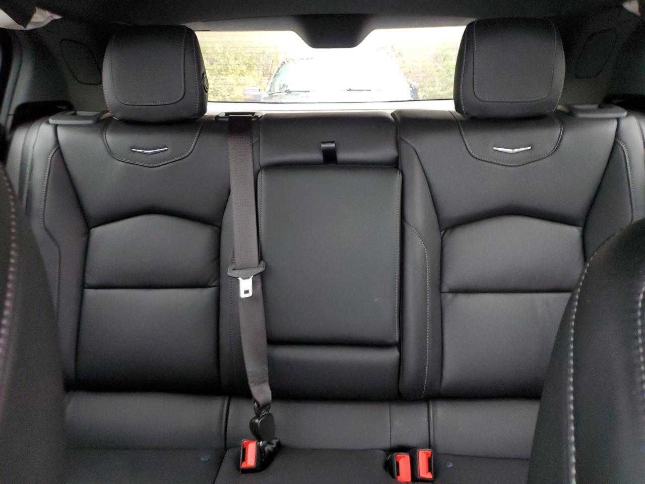 2022 Cadillac Xt4 Premium Luxury VIN: 1GYFZDR45NF159950 Lot: 89524545