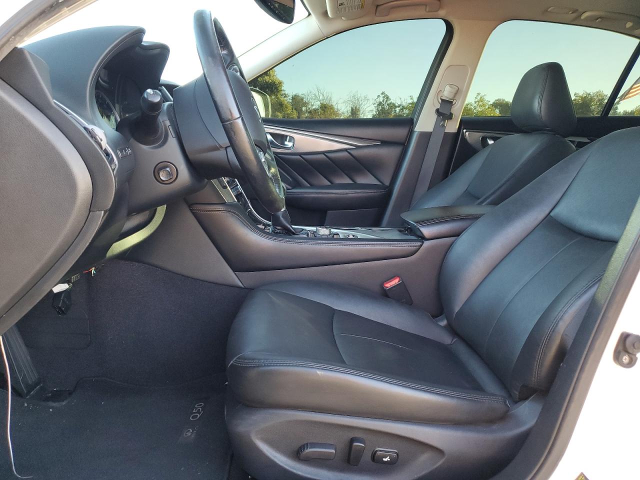 2016 Infiniti Q50 Premium VIN: JN1EV7AP3GM304439 Lot: 85575355