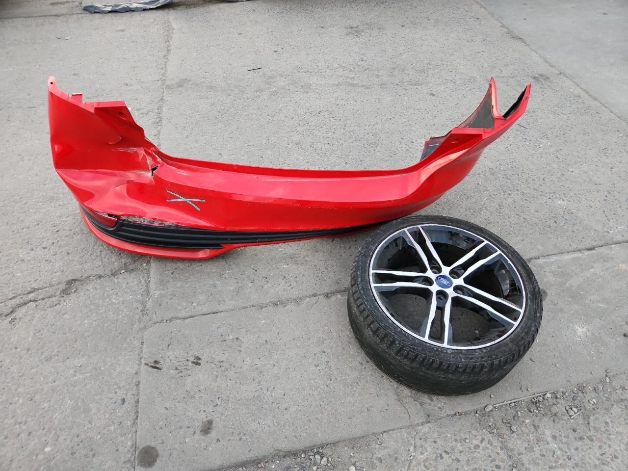 2015 Ford Focus St VIN: 1FADP3L92FL378889 Lot: 81447945