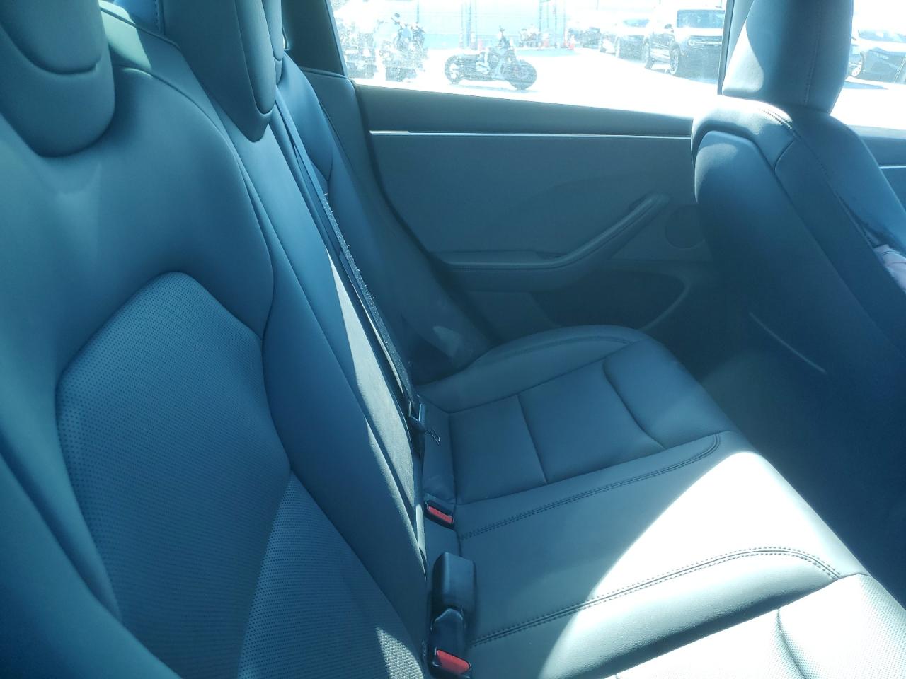 2025 Tesla Model 3 VIN: 5YJ3E1EA7SF994057 Lot: 90947395