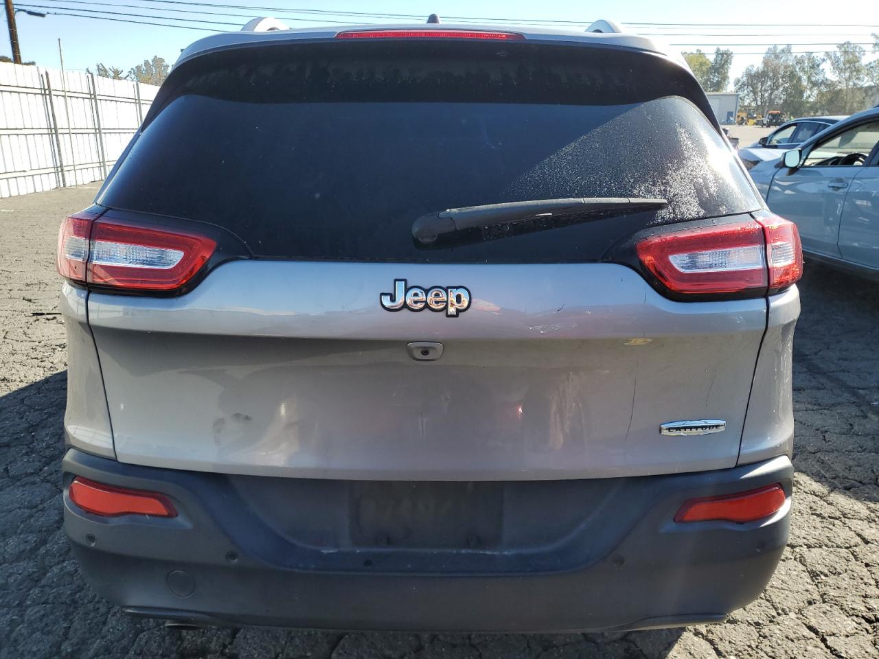 2017 Jeep Cherokee Latitude VIN: 1C4PJLCB6HW662944 Lot: 87024405