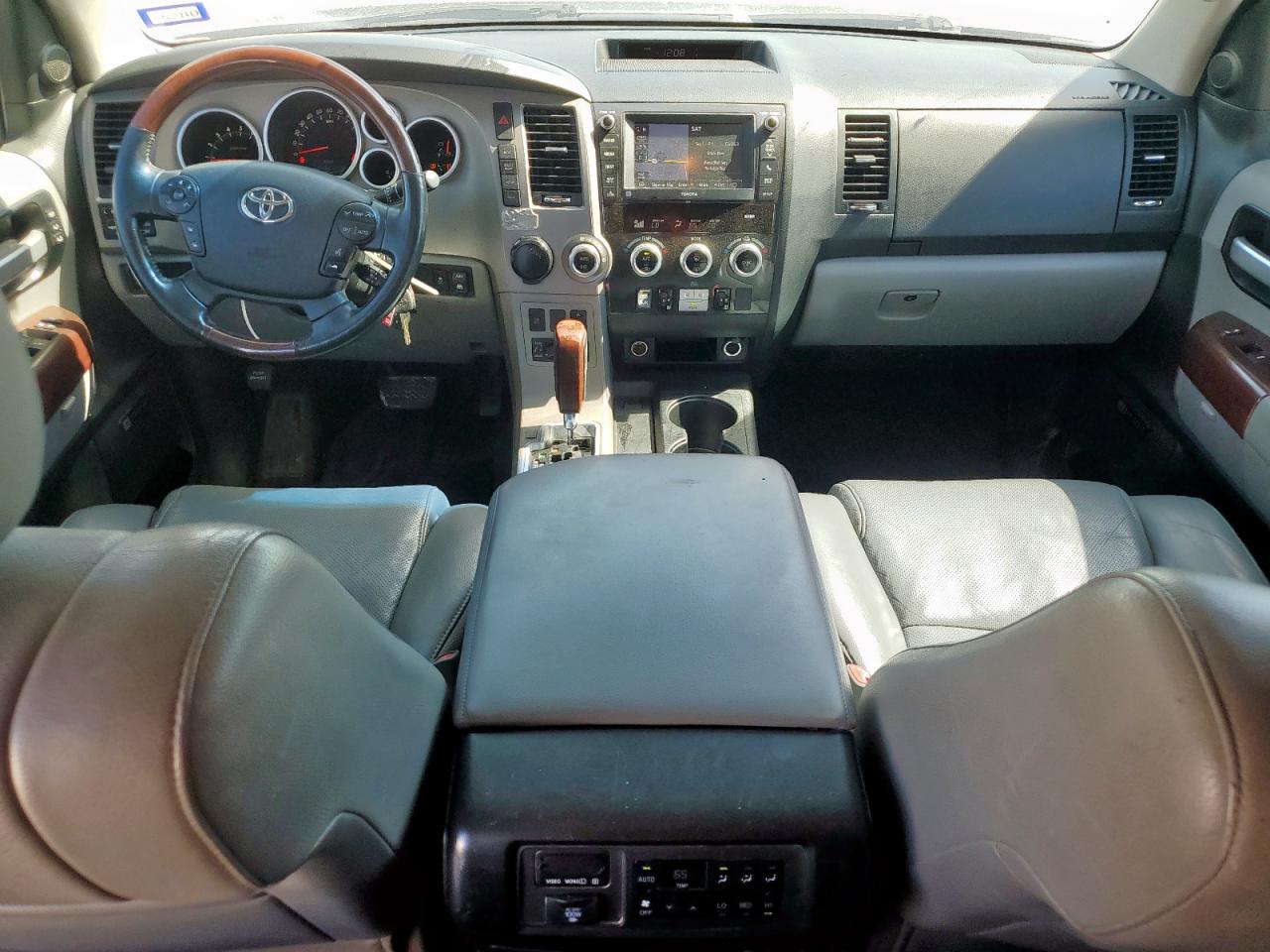 2013 Toyota Sequoia Platinum VIN: 5TDYY5G14DS048336 Lot: 85585485