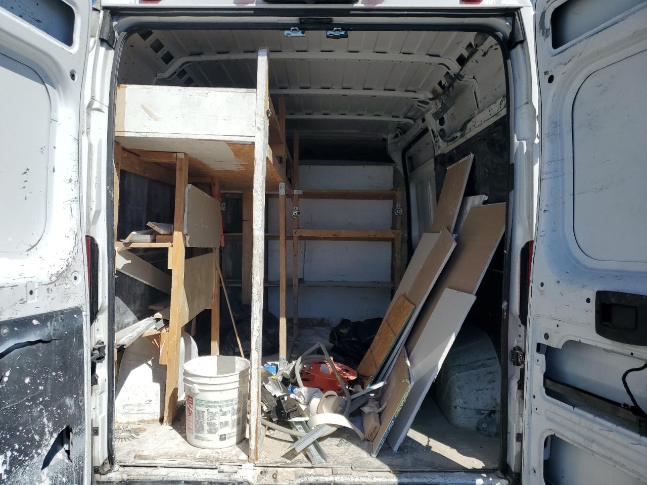 2018 Ram Promaster 2500 2500 High VIN: 3C6TRVCG1JE120138 Lot: 85579675