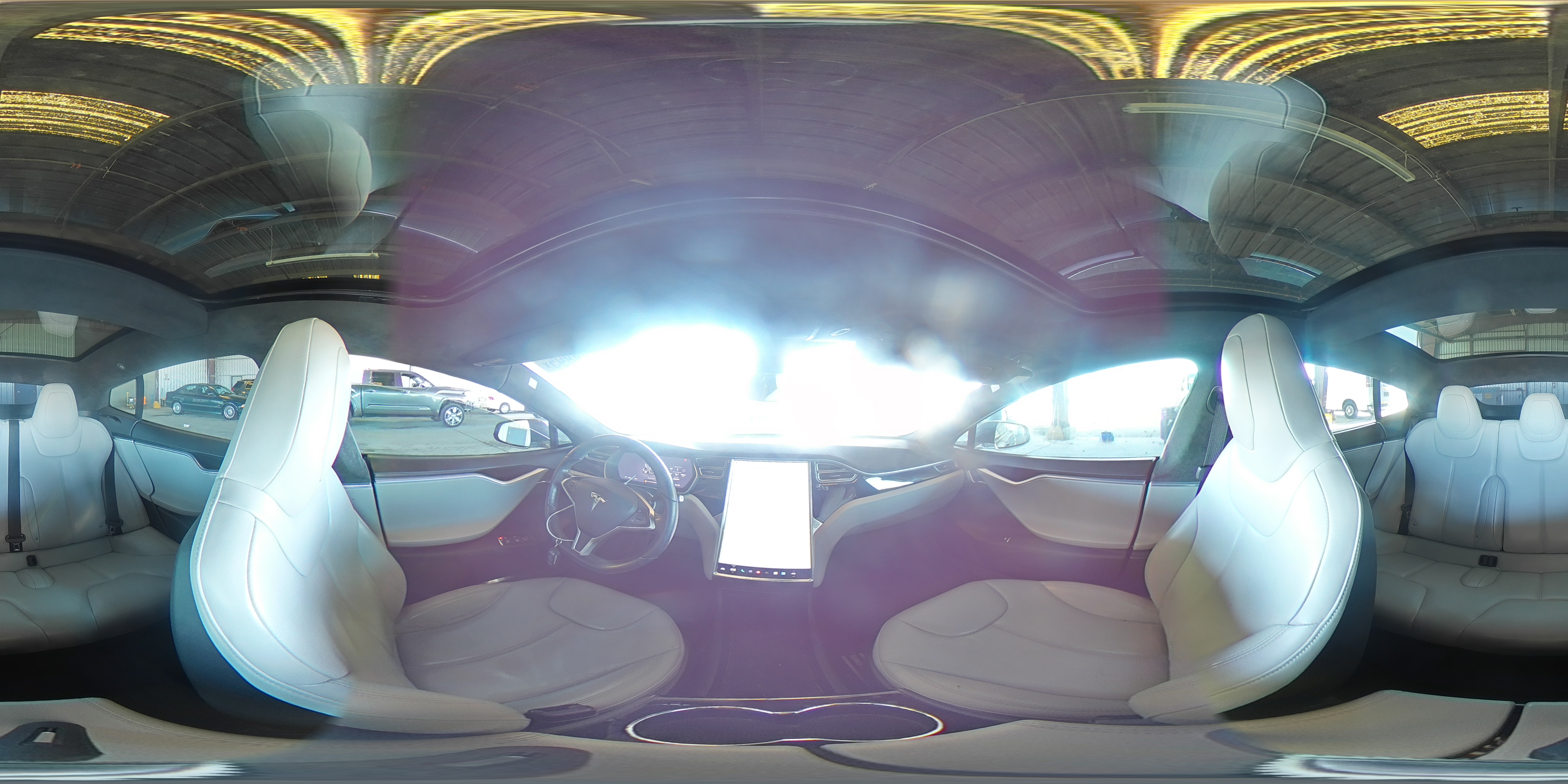 2014 Tesla Model S VIN: 5YJSA1H15EFP61124 Lot: 82138895