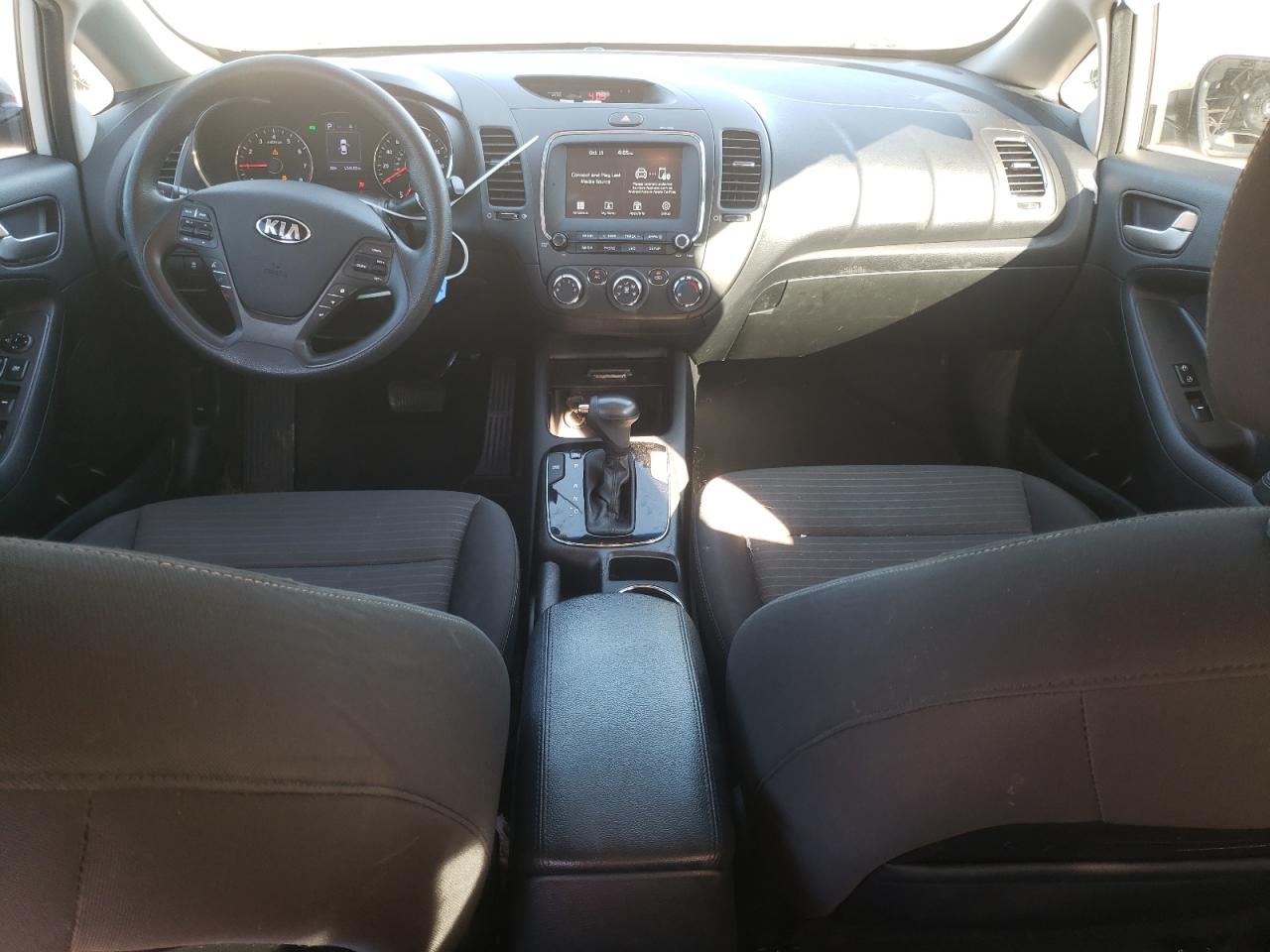 2018 Kia Forte Lx VIN: 3KPFL4A70JE201409 Lot: 86703185