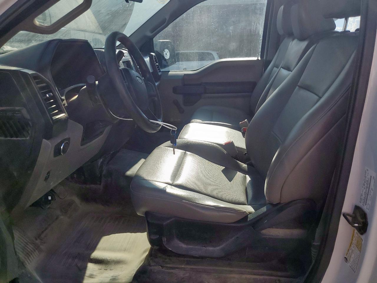 2018 Ford F150 VIN: 1FTMF1CB9JFD61261 Lot: 84890555