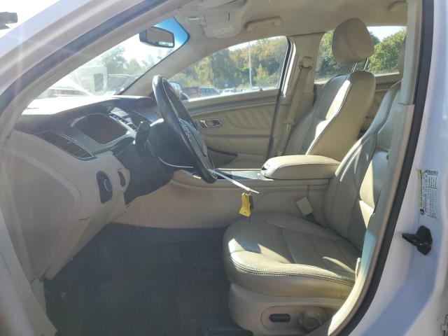 Sedans FORD TAURUS 2013 Biały